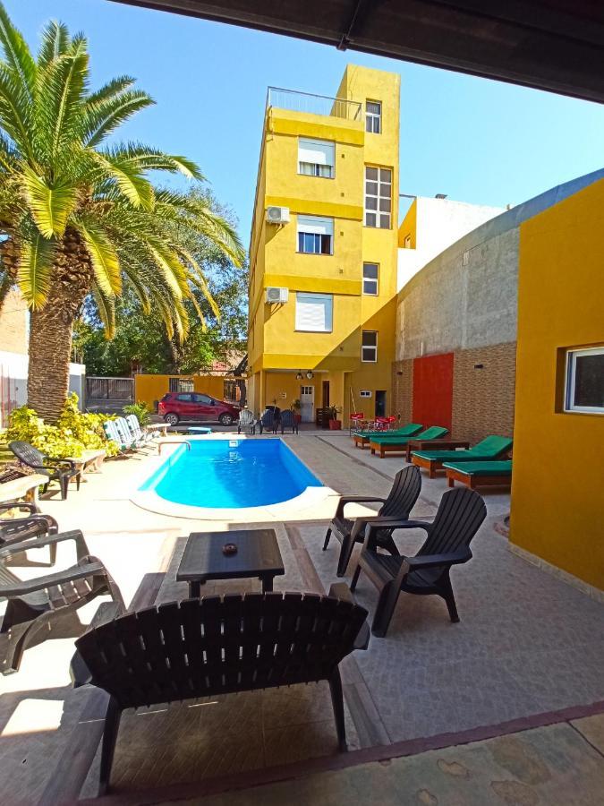 El Descanso Hotel 2*